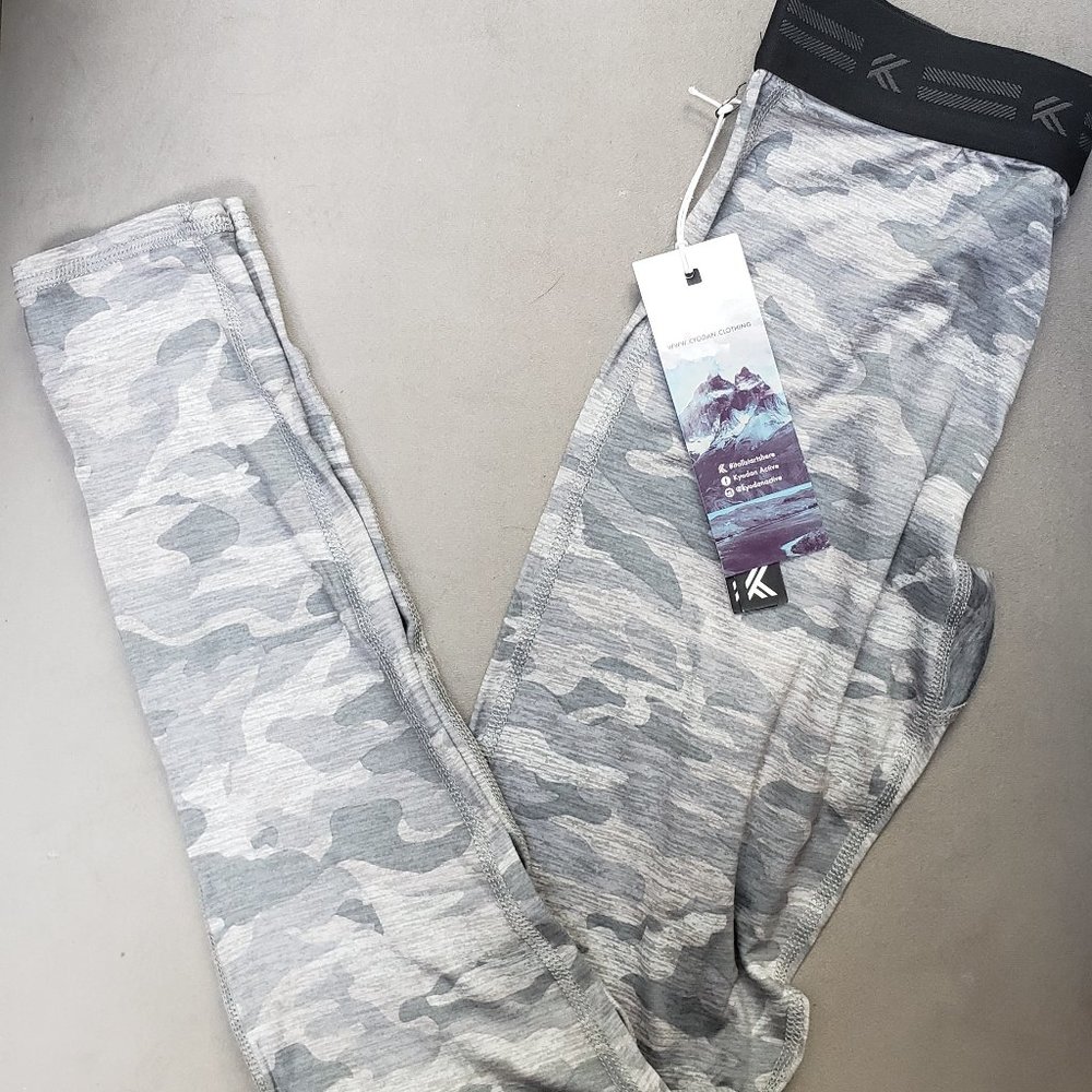 Kyodan Base Layer Running Tights Size L  Gray Camo